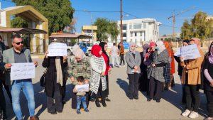 مامۆستایان و فەرمانبەرانی گرێبەست لە کەرکوک خۆپیشاندانیان بۆ دامەزراندنی بە هەمیشەیی کرد