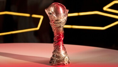 جامی کەنداو لێرەیە