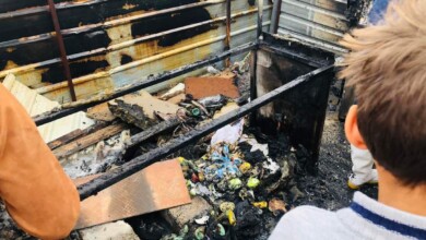 سێ خێوەتی ئاوارەکانی شنگال سووتان