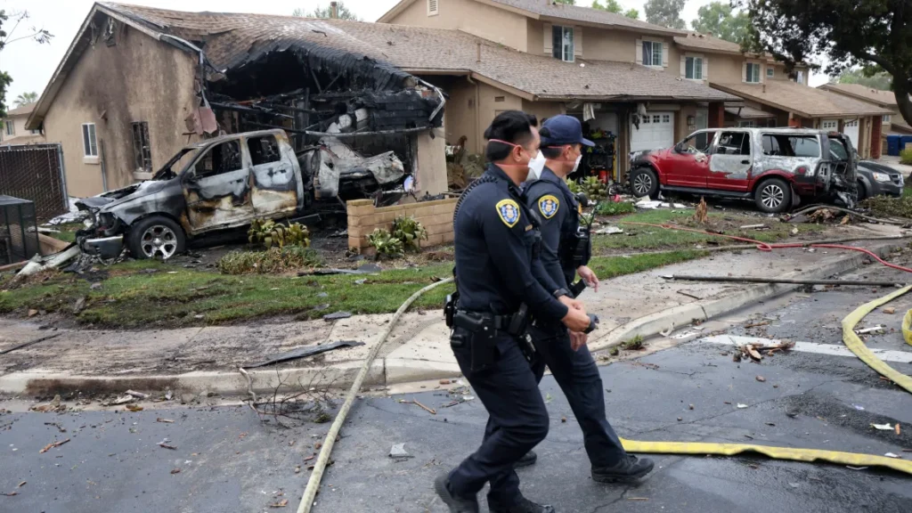 لە رووداوەکەی سان دیەگۆ 15 ماڵ سووتاون؛ گیان لەدەستدان هەیە