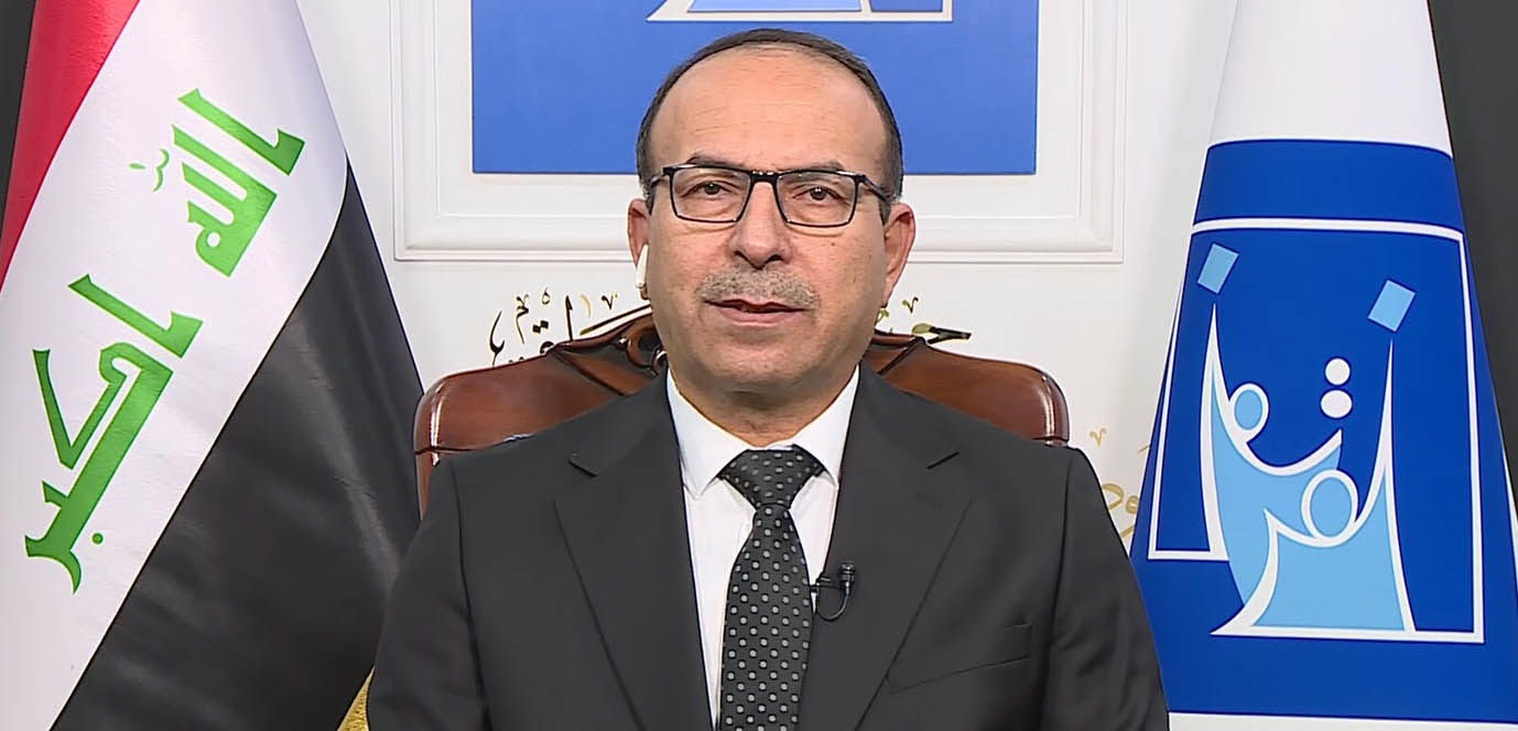 کۆمسیۆن روونیدەکاتەوە: چۆن هەندێك كەس بەبێ سەردانی بنكەكان کارتی دەنگدانیان پێدەگات؟