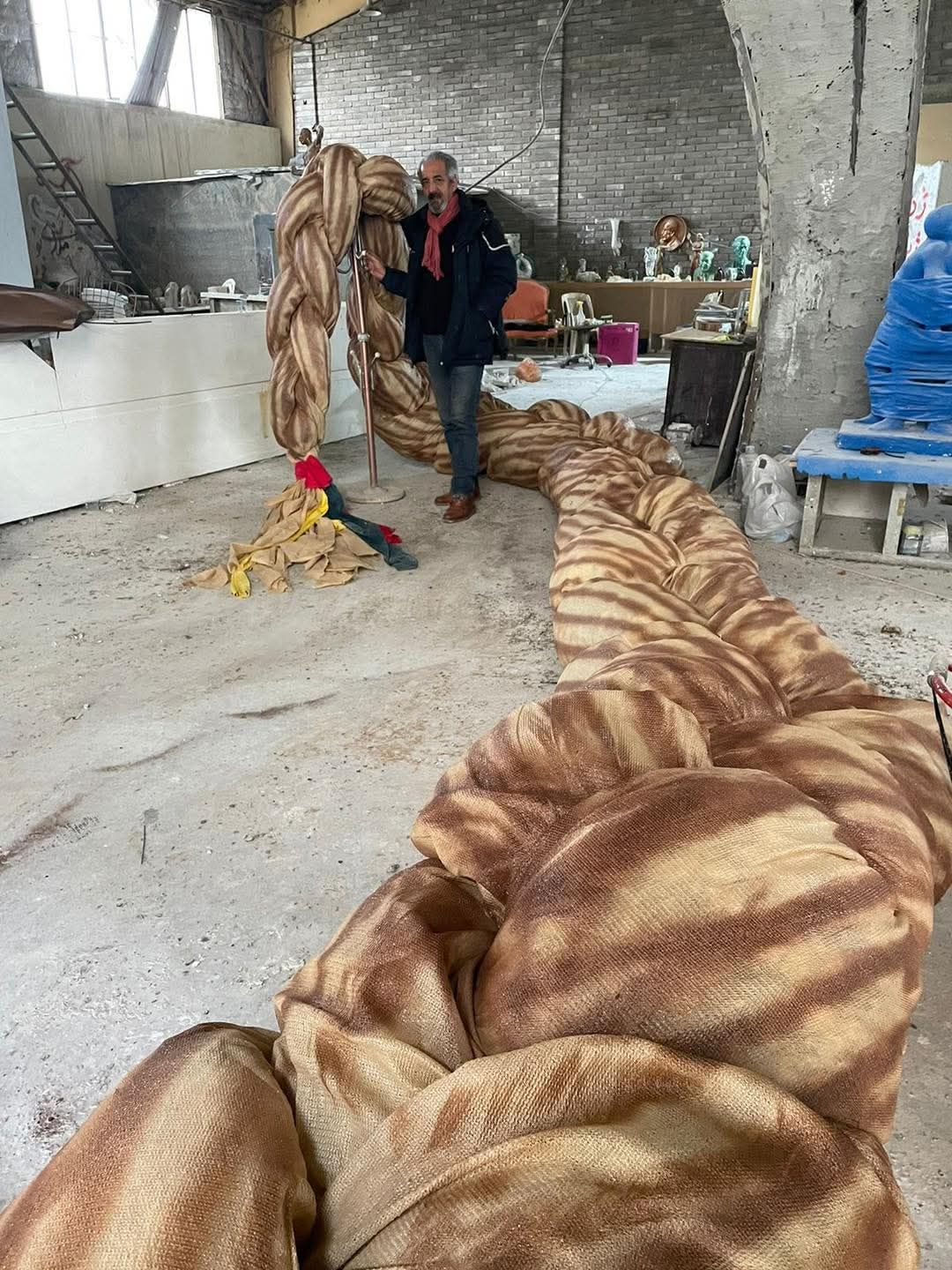 سلێمانى درێژترین کەزى دەهۆنێتەوە و مۆنۆنێنتى کەزى بنیات دەنێت