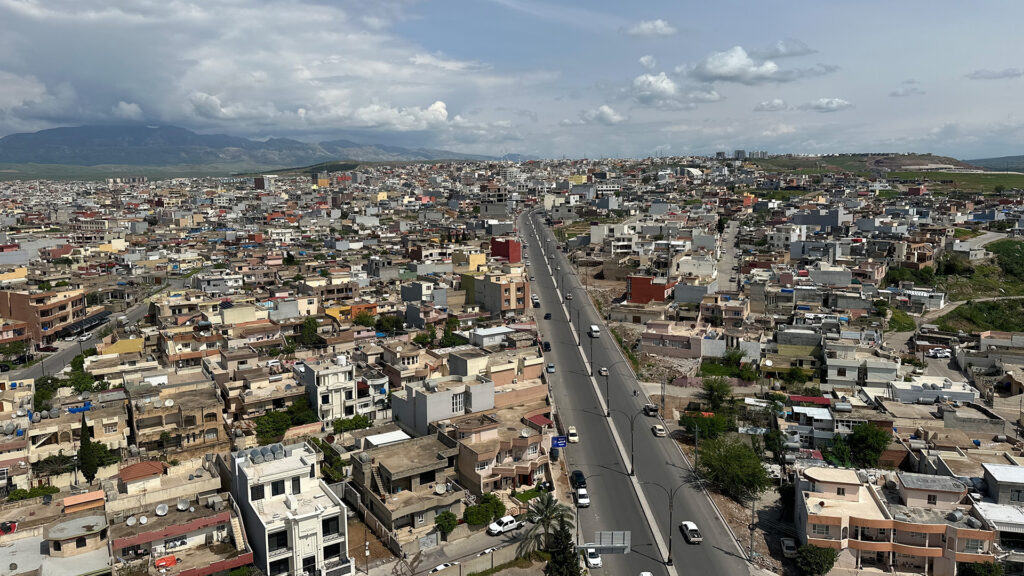 لە زاخۆ 25 فڕن بێبەرامبەر سەموون دەدەن بە هەژاران