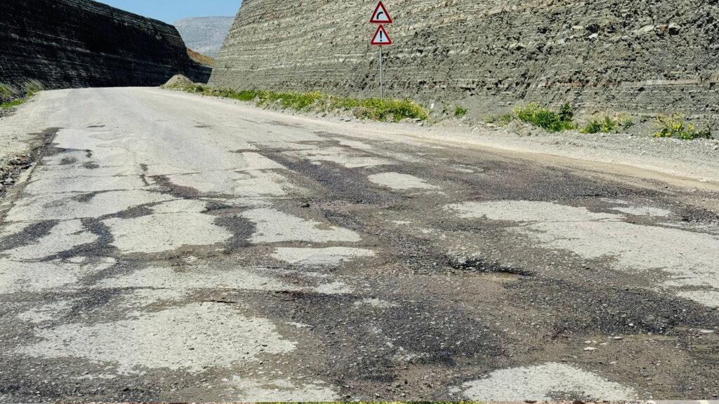 رێگاى کەمەربەندى سۆران کەڵکى نەماوە