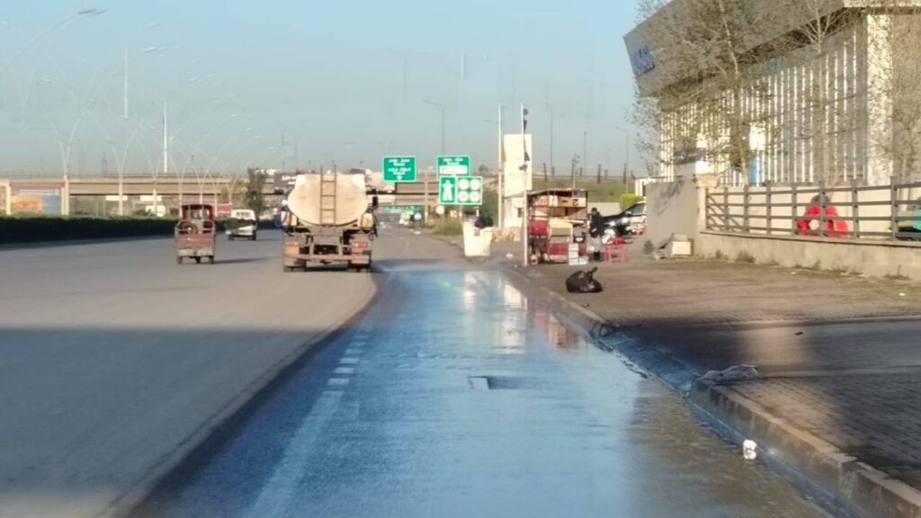 تا ئێوە لەخەو هەستان ژینگەپارێزان شەقامەکانی پایتەختیان پوخت و خاوێن کردەوە