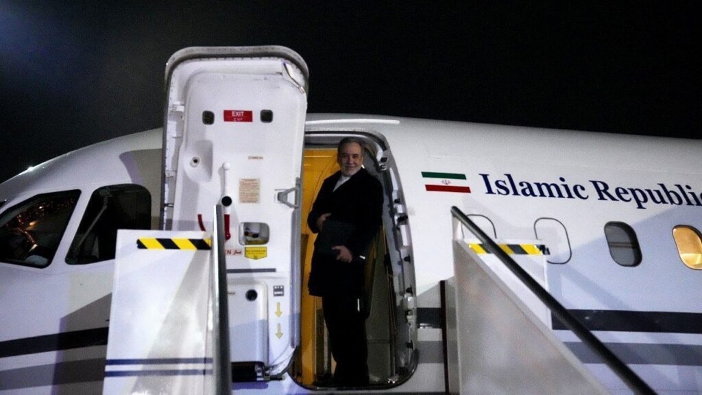 وەزیری دەرەوەی ئێران لە ئیسلام ئابادەوە بەرەو روسیا بەڕێکەوت