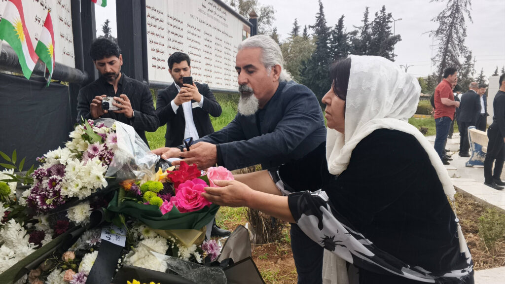 یادی  52 ساڵەی بۆمبارانکردنی هەڵەبجە بە "ناپاڵم" کرایەوە