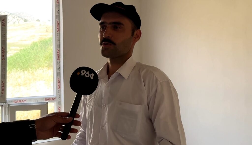 لەخەودا بوو مارێک بوو بە میوانى