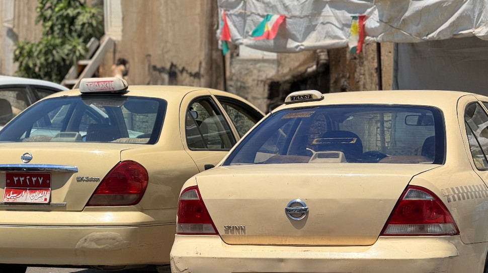 لەگەڵ گرانبوونی بەنزین نەفەراتی تەکسی و پاس کەمبووەتەوە