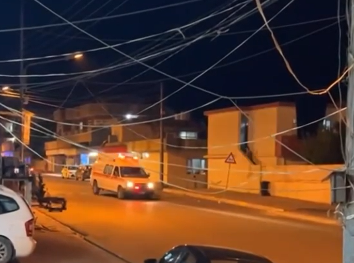 دەڕاسە و تراکتۆر و ئۆتۆمبێلێکی تایبەت پێکیاندادا