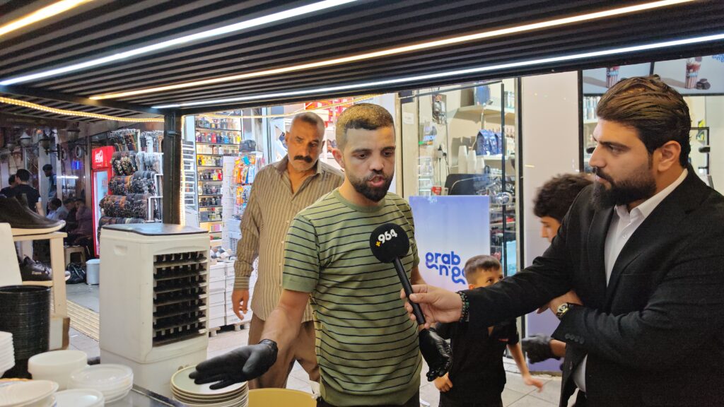 گەنجێکی کاسبکاری هەولێر لە هەرزان و خۆشیی بە گۆشت و برنجەکەی بەناوبانگ بووە